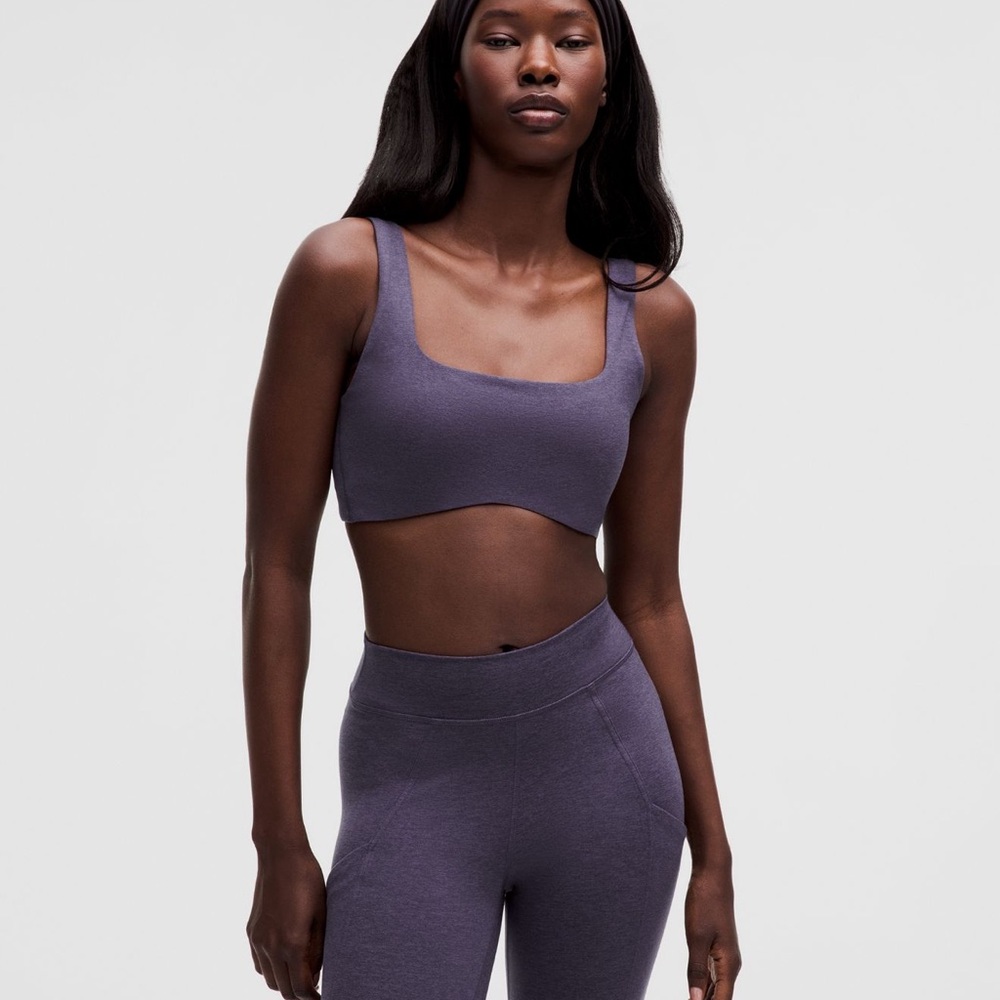 NWT Lululemon 🔥 Soft Sueded Light Support B/C Cup Purple Sports Bra & free tote - Picture 4 of 10